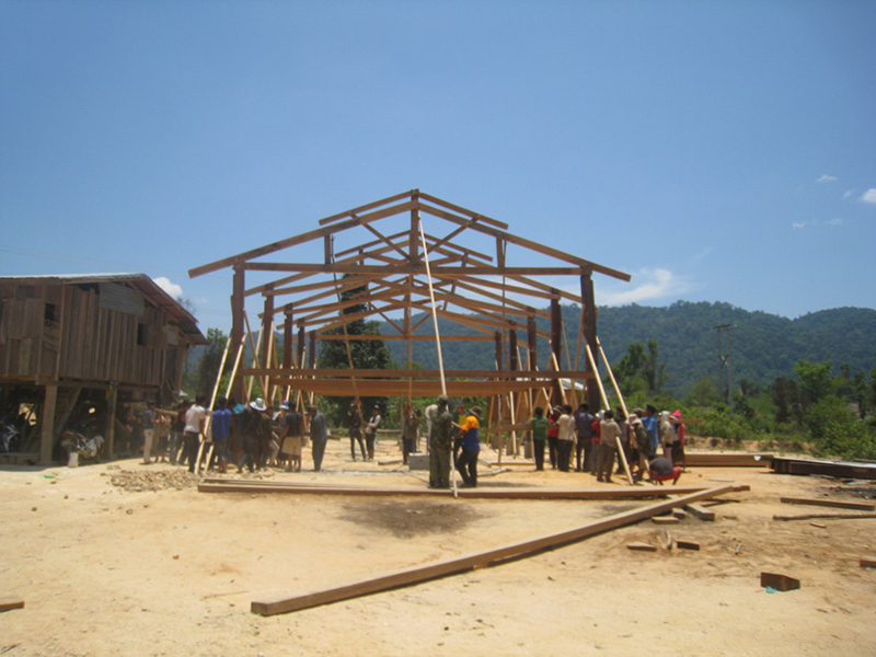 %_tempFileName4a%20Most%20of%20new%20church%20framing%20completed%