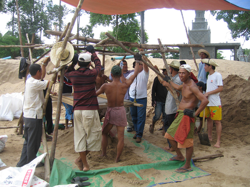 %_tempFileNameSharing%20the%20gospel%20during%20break%20time%202%